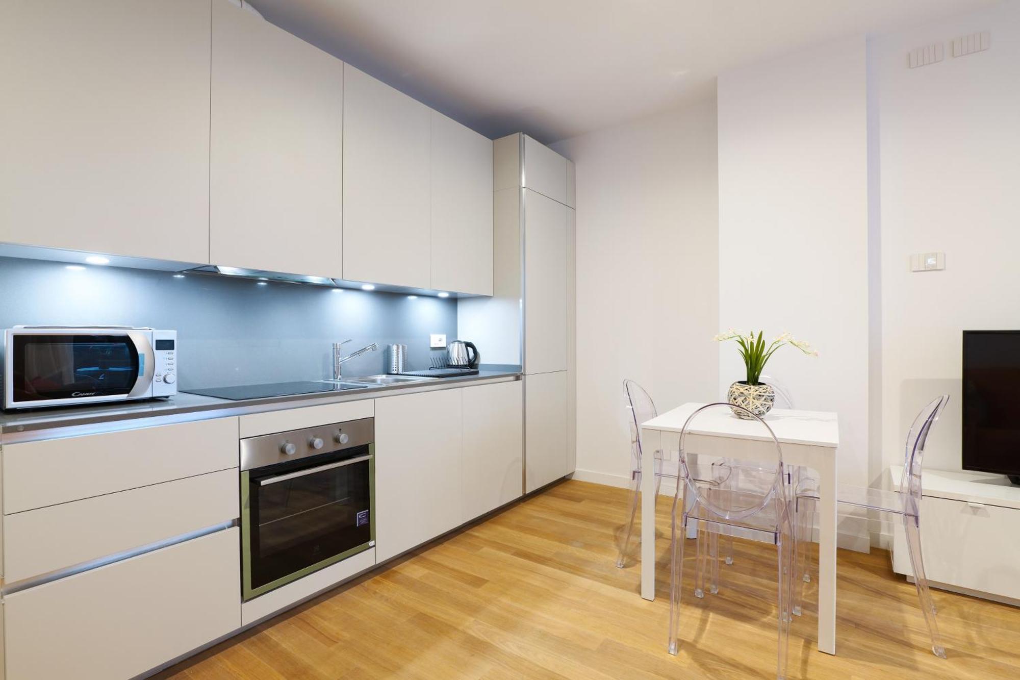 Apartamento Primopiano - Principe Milán Exterior foto